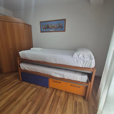 25a06 Centrico Playa 4hab Luanco