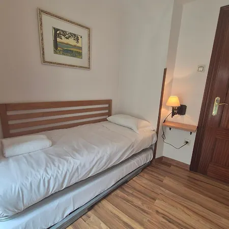 25a06 Centrico Playa 4hab * Luanco